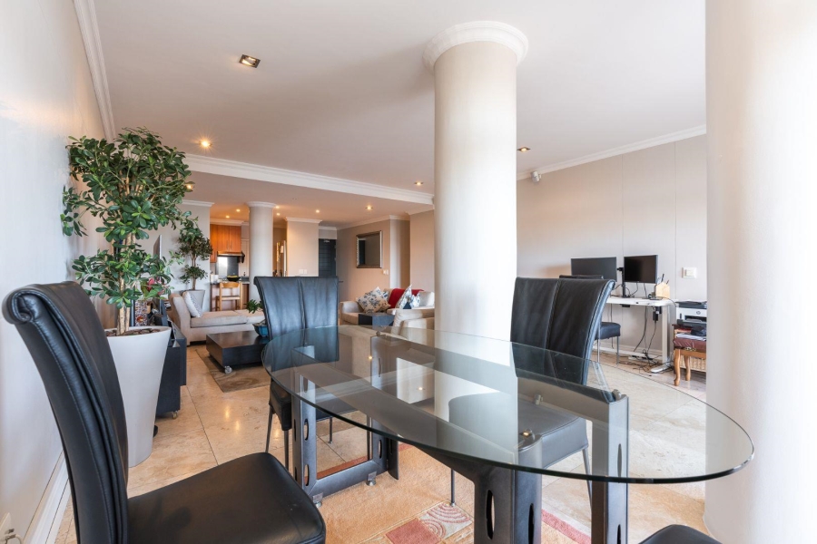 2 Bedroom Property for Sale in Mouille Point Western Cape